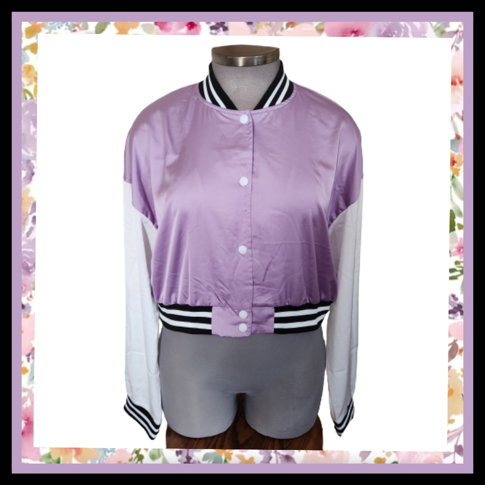 LAVENDER SATIN ☆ BASEBALL STYLE ☆ CROPPED LIGHTWEIGHT JACKET ☆ NWT
